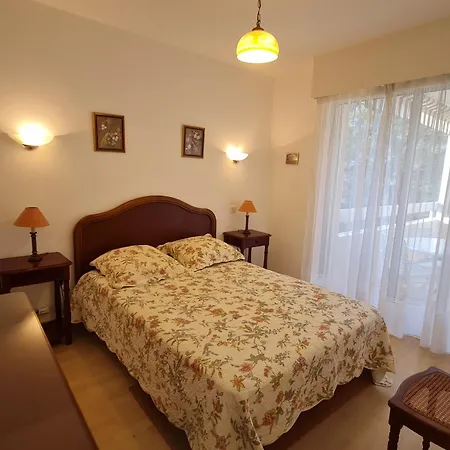 T2 Calme Avec Parking, Balcon, Proche Centre-ville Et A - Fr-1-780-22 * Sainte-Maxime